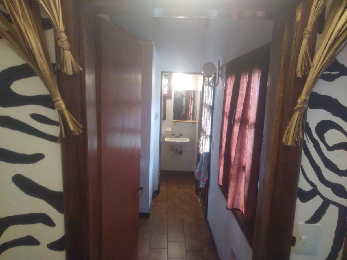 Universal Traveller'S Hostel Сан-Карлос-де-Барілоче Екстер'єр фото
